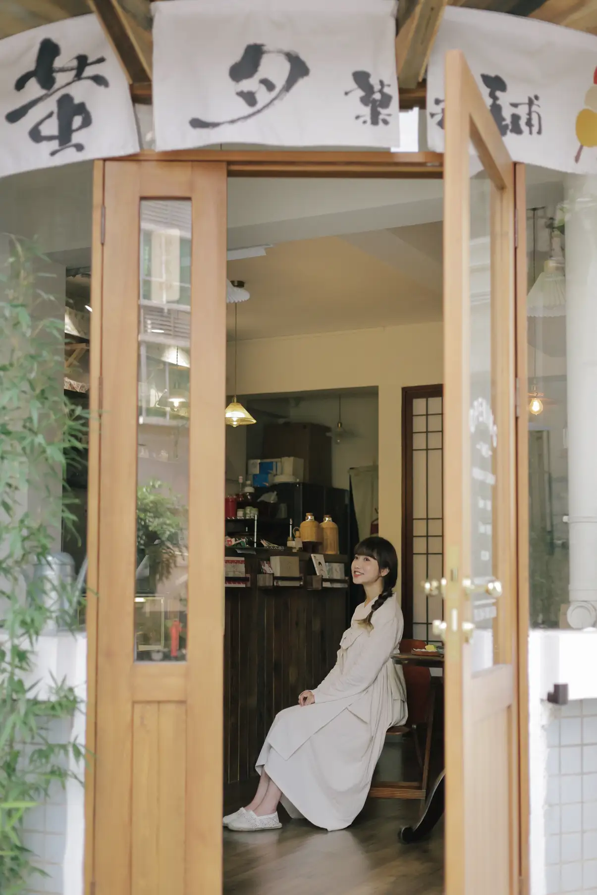 [YITUYU] 2022.07.05 Vol.1388 – Yingyue Fruit Shop Fatty Blue-#[37P]-37